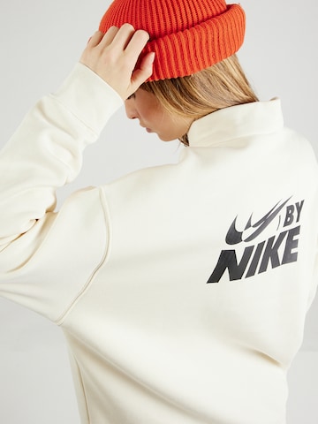 Bluză de molton de la Nike Sportswear pe alb