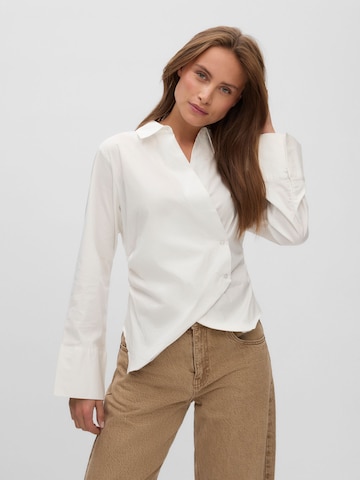 Chemisier 'CELIA' VERO MODA en blanc : devant