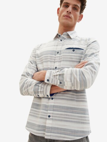 smėlio TOM TAILOR Standartinis modelis Marškiniai