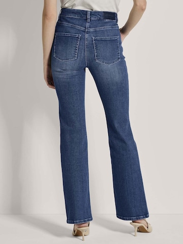 MADELEINE Bootcut Jeans in Blauw