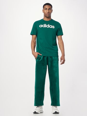 Loosefit Pantalon 'Premium Essentials+' ADIDAS ORIGINALS en vert