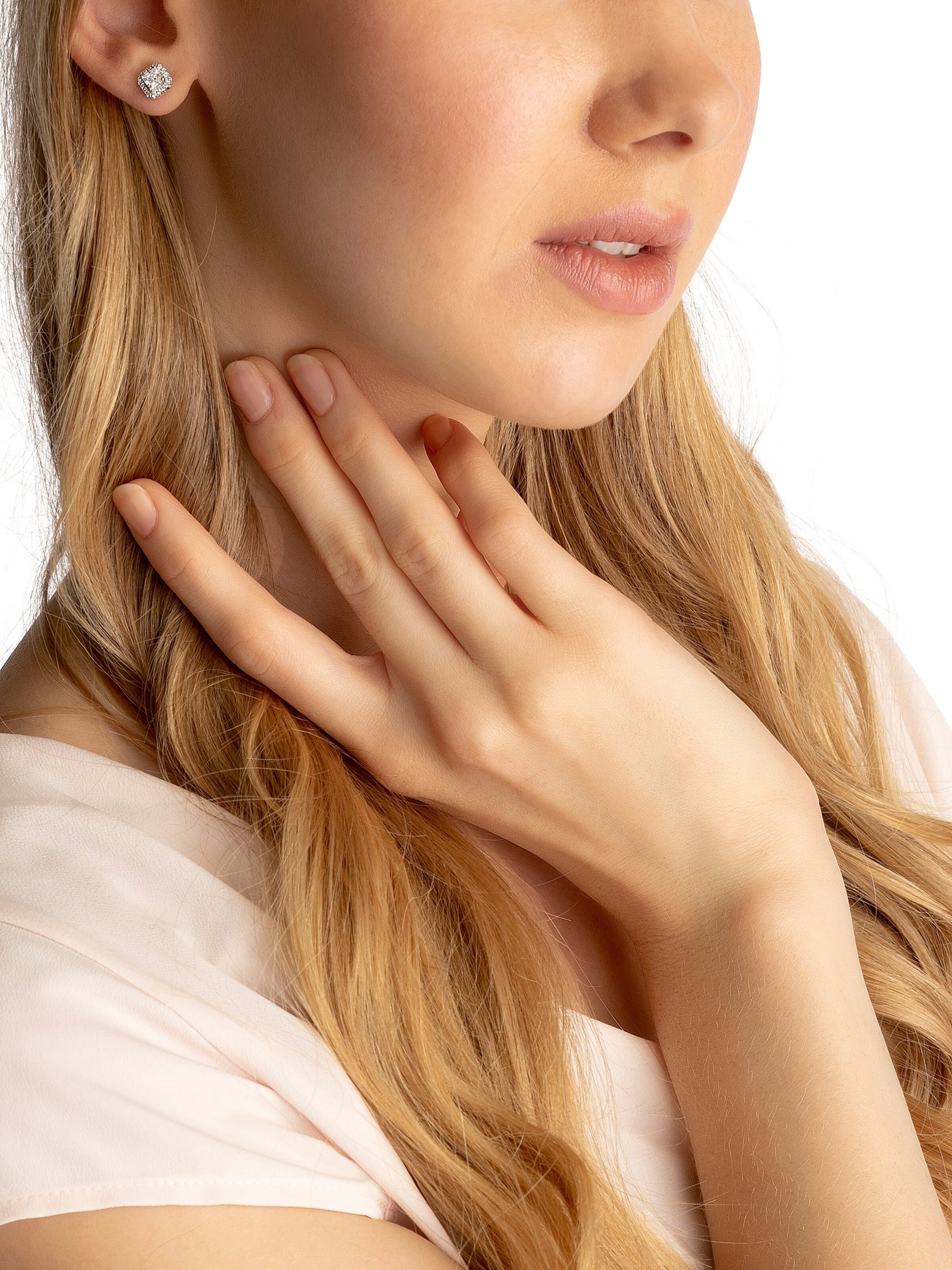 FAVS Ohrringe in Silber: Vorderseite