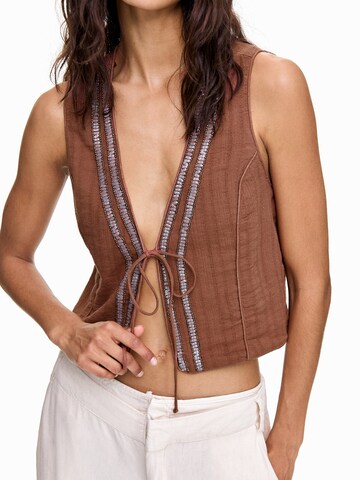 Pull&Bear Vest in Brown