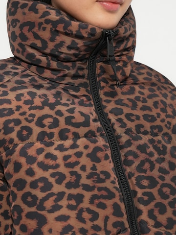 GUESS Зимняя куртка в Коричневый