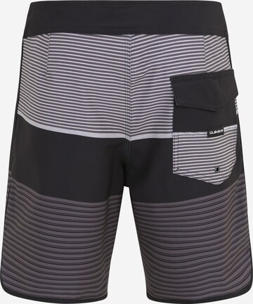 QUIKSILVER Boardshorts 'TIJUANA 18' i svart