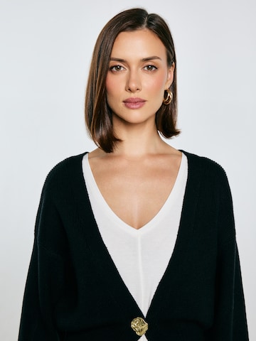 BIG STAR Strickjacke 'GOLDI' in Schwarz