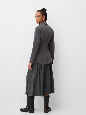 Blazer Bershka en gris