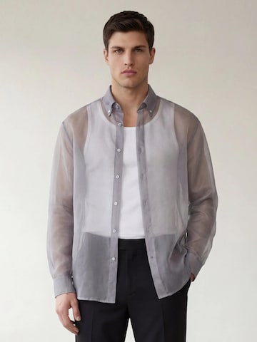 Fit confort Chemise 'The Jacob Organza Overshirt' ARMIE en gris : devant