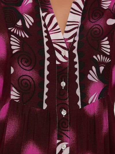 Hiccup Robe-chemise en magenta / bordeaux / noir / blanc, Vue avec produit