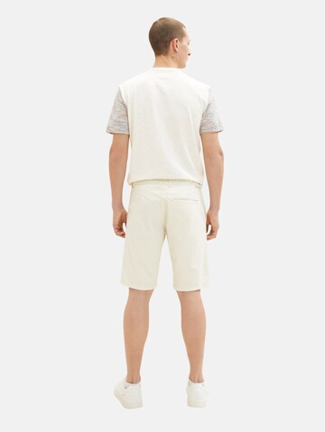 Regular Pantalon chino TOM TAILOR en blanc