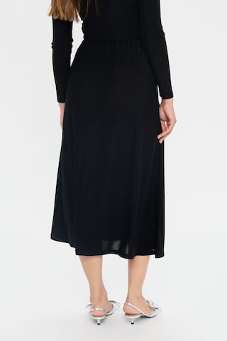 SAINT TROPEZ Skirt in Black