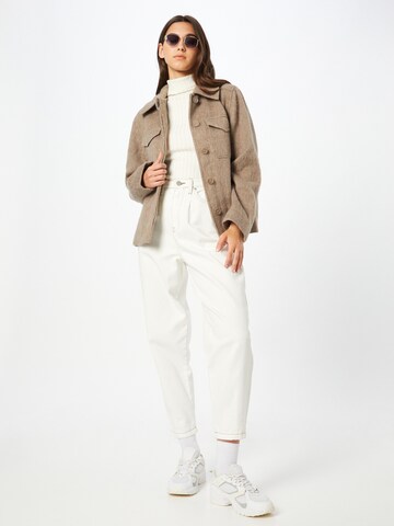 WEEKDAY Tussenjas 'Isa Hairy Short Jacket' in Beige