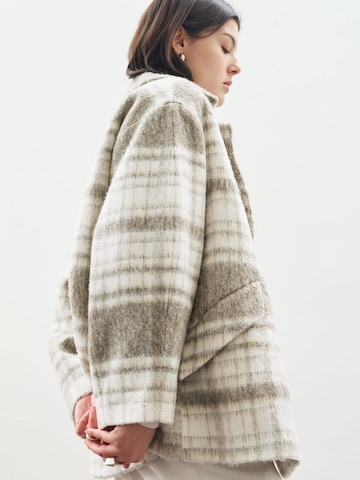 MANUKA Winter Jacket in Beige