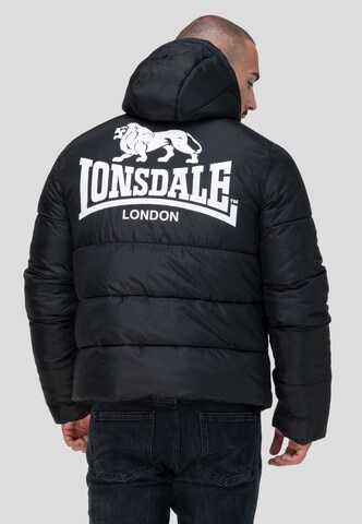 LONSDALE - Chaqueta de invierno 'TROVER' en negro
