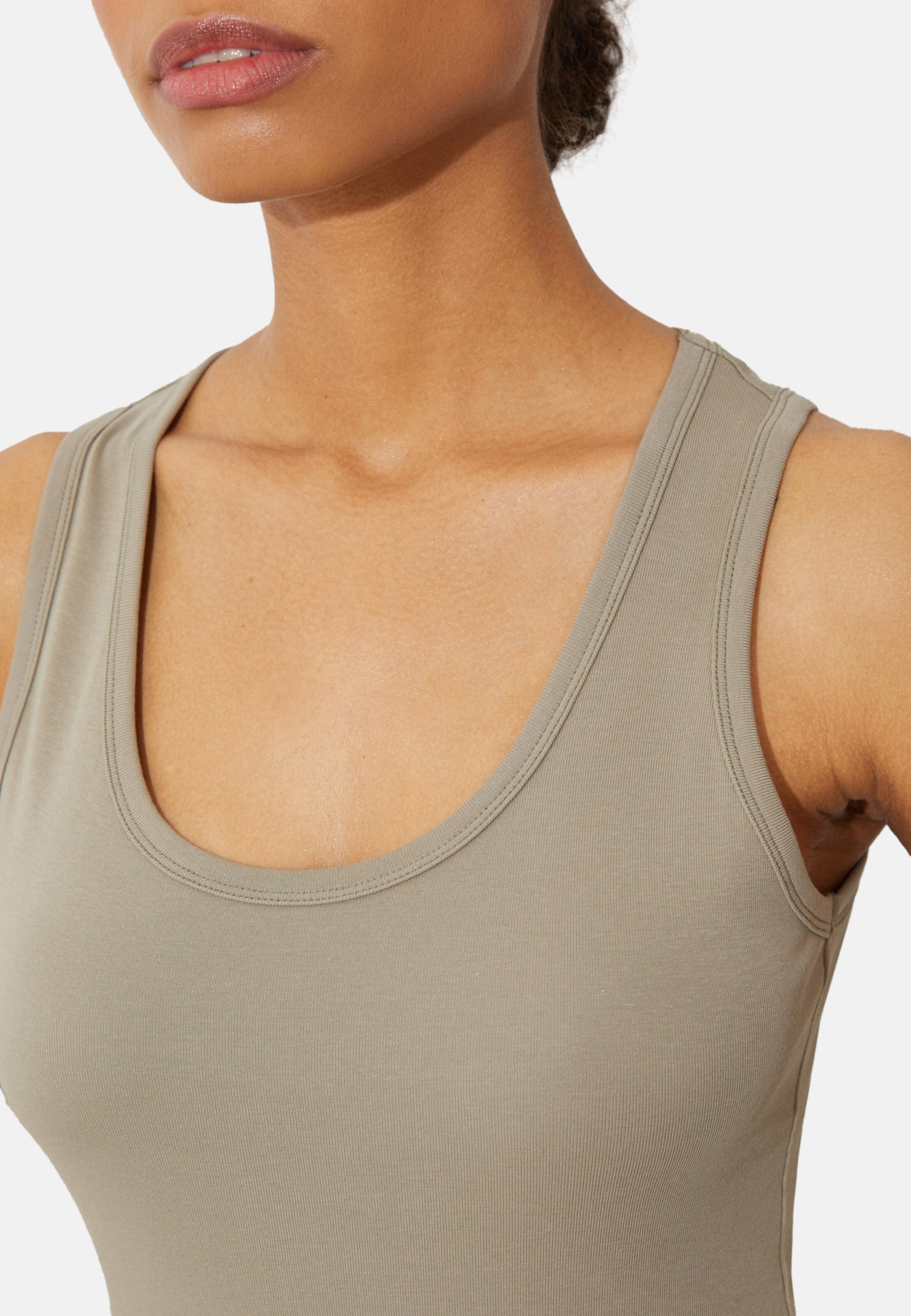 Frauen Shirts & Tops 12storeez Body in Beige - RX50211