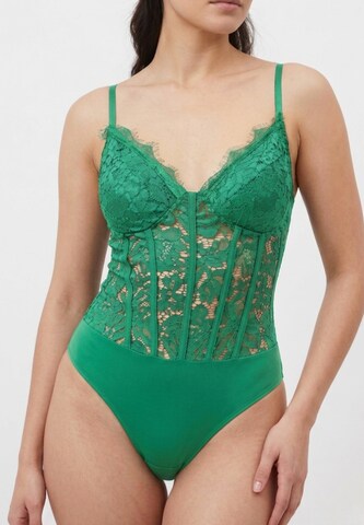 Body di Elara in verde: frontale