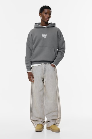 Pull&Bear Sweatshirt 'MINERALS' in Grau
