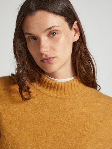Pepe Jeans Sweater 'DENISSE PERKINS' in Yellow