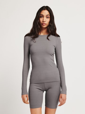 Lezu Shirt 'Caro' in Grey: front