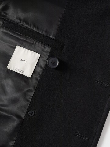 Manteau mi-saison 'Tinof' MANGO MAN en noir