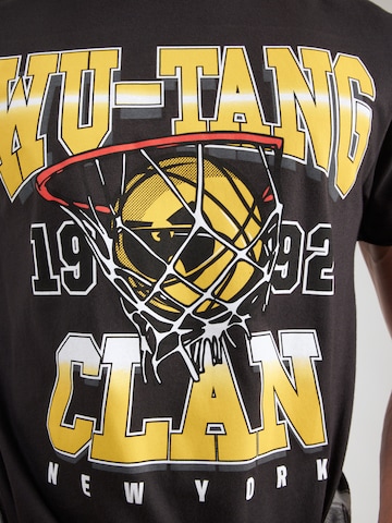 AMPLIFIED Paita värissä musta