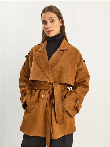 Bianco Lucci Tussenmantel in Bruin