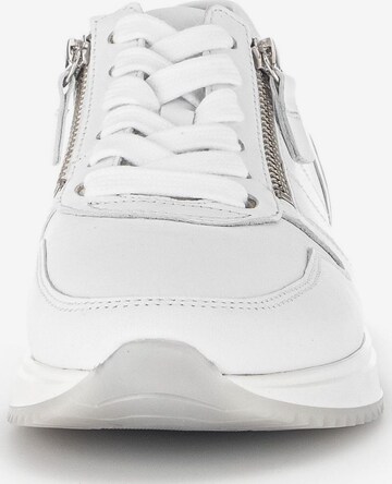 GABOR Sneaker low in Weiß