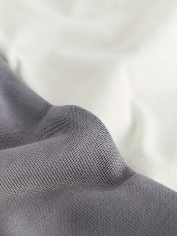 smALLSAINTS Set in Mixed colors