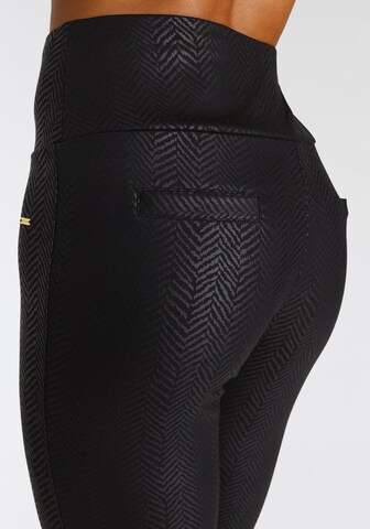 Skinny Leggings di LASCANA in nero