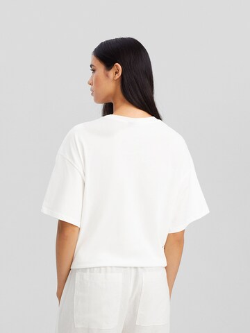 T-shirt Bershka en blanc