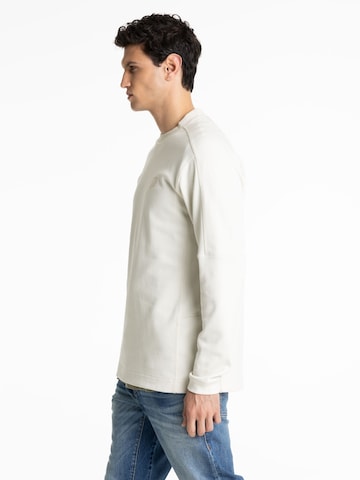 Sweat-shirt 'Dax' CHASIN' en blanc