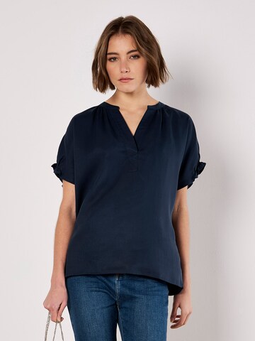 Chemisier ' ' Apricot en bleu : devant