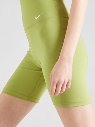NIKE Skinny Fit Спортен панталон 'ONE' в зелено