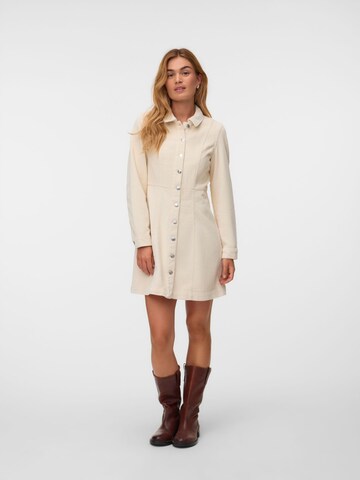 VERO MODA - Vestidos camiseiros 'VMDaisy' em bege