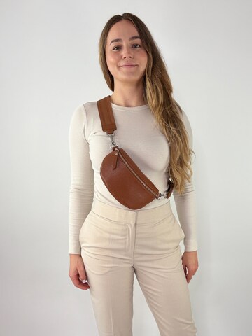 lePelou Heuptas 'MILA small' in Bruin