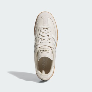 ADIDAS PERFORMANCE Sportschoen 'Samba Spikeless' in Beige