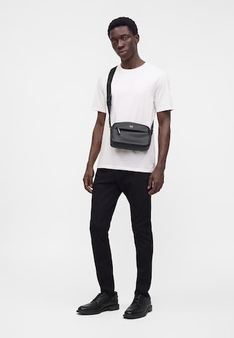 BOSS Crossbody bag 'Laner' in Black