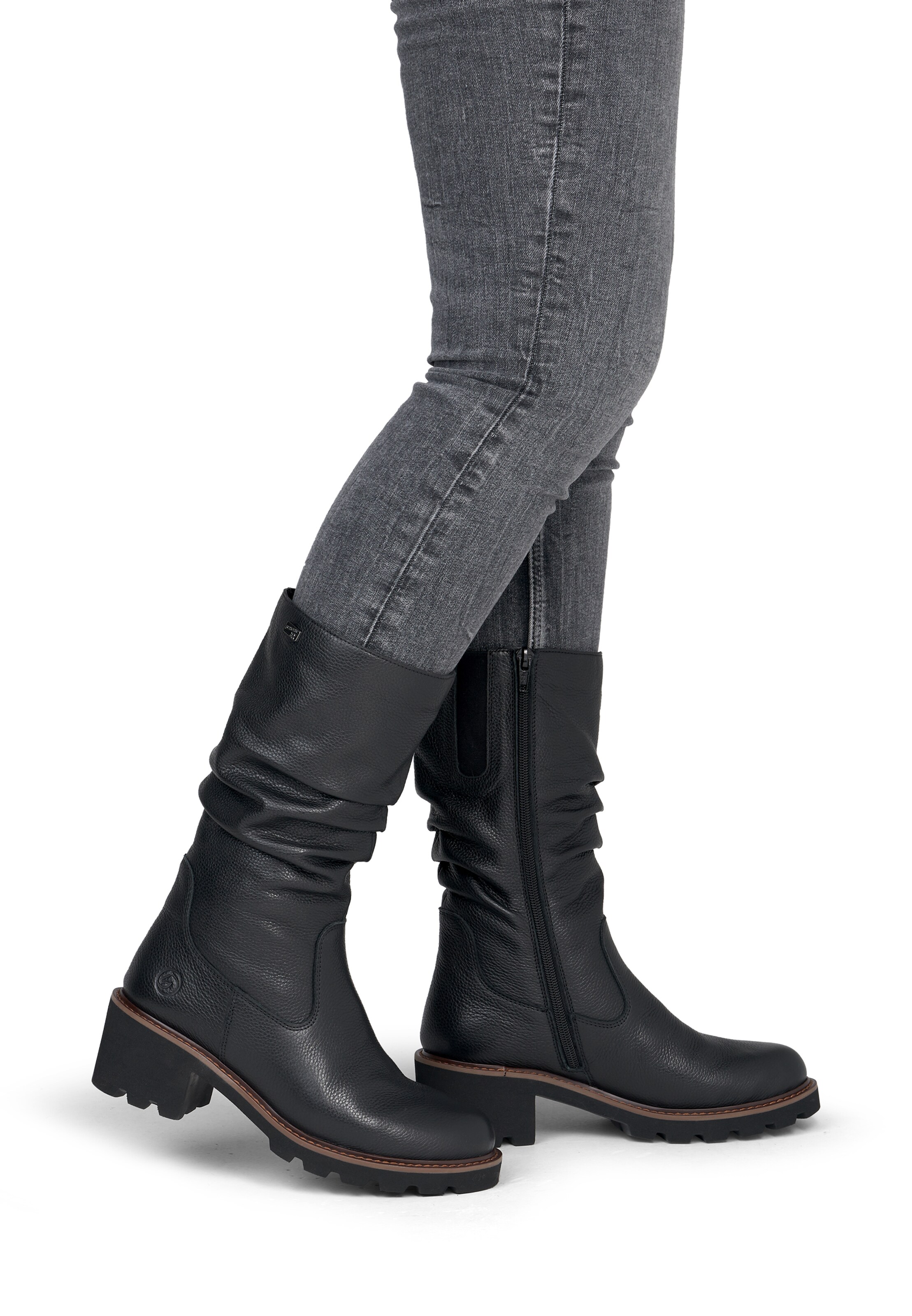 Boots 'D0A75' REMONTE en noir : devant