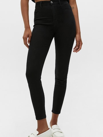 Pull&Bear Skinny Jeans in Zwart