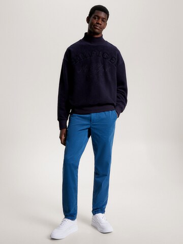 TOMMY HILFIGER Tapered Chino Pants in Blue
