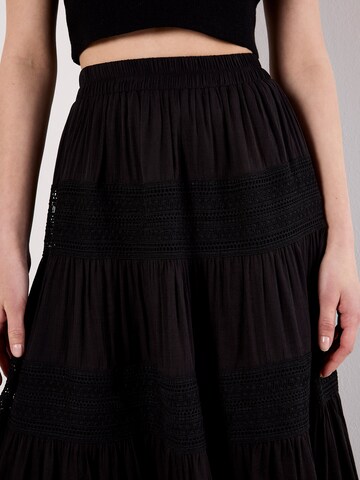 Jupe Apricot en noir