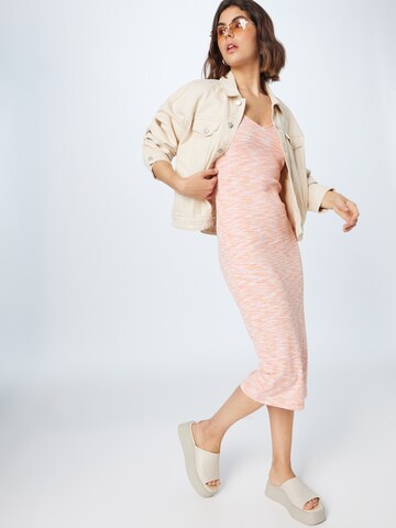 Gina Tricot Sukienka 'Reggie' w kolorze mieszane kolory
