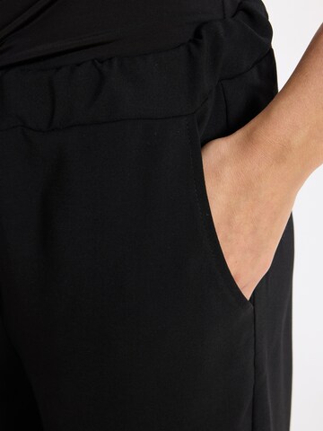 Ana Alcazar Regular Hose 'Zapara' in Schwarz