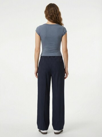 studioselect T-Shirt 'Ines' in Braun