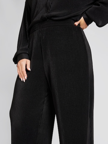 CITA MAASS co-created by ABOUT YOU Wide leg Pants 'Flora' in Black