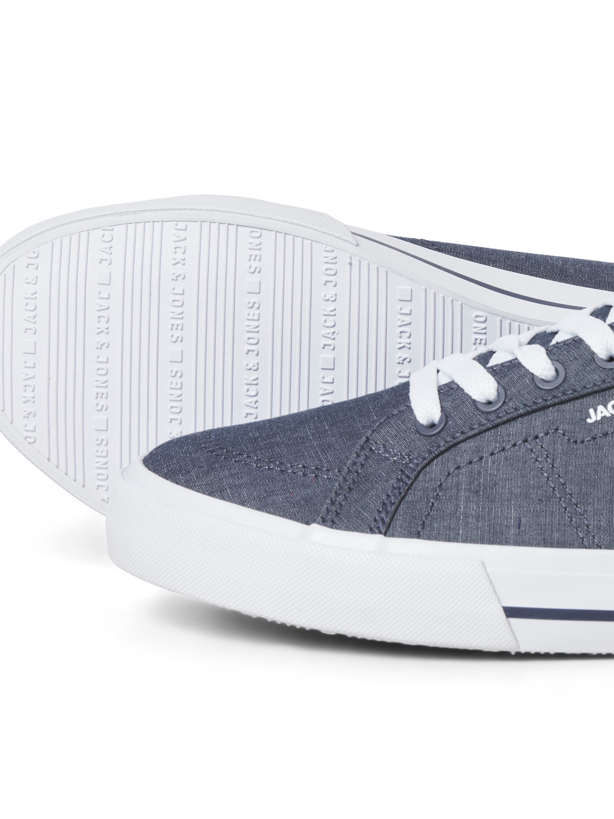 JACK & JONES Низкие кроссовки 'JFWJERRY' в Серый