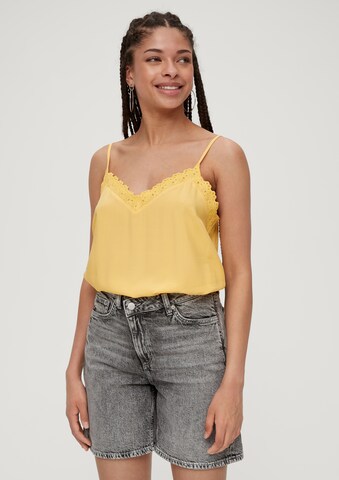 QS Top in Yellow: front