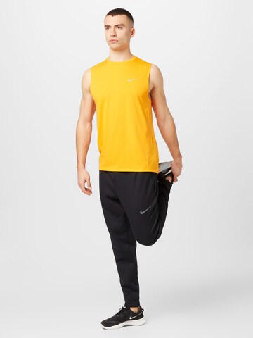 oranžinė NIKE Sportiniai marškinėliai 'Rise 365'