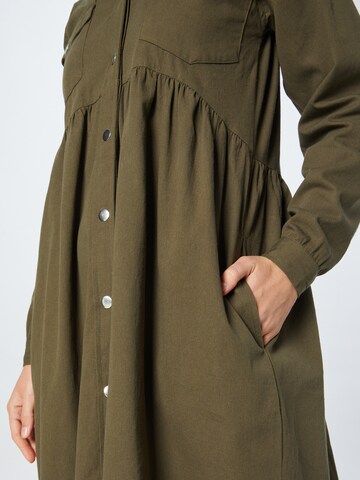 Oasis Платье-рубашка в Зеленый