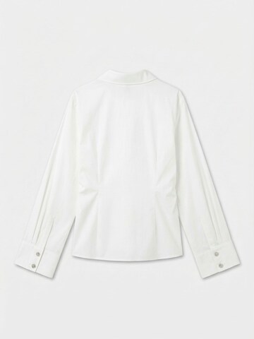 VERO MODA Blouse in White